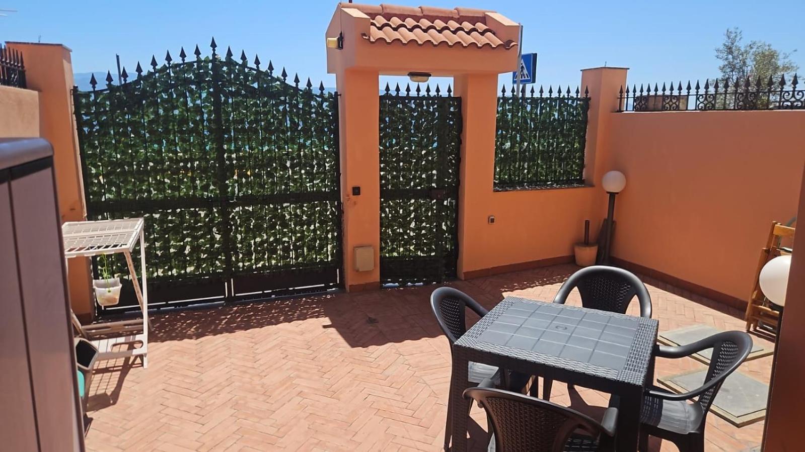 מסינה Paradiso Vista Mare Retreat מראה חיצוני תמונה
